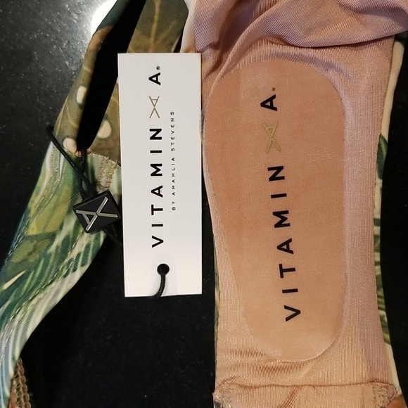 💕VITAMIN A💕 Bikini Hipster Bikini Bottom ~ Palm Leaf Print 6 Small S NWT - Picture 5 of 7